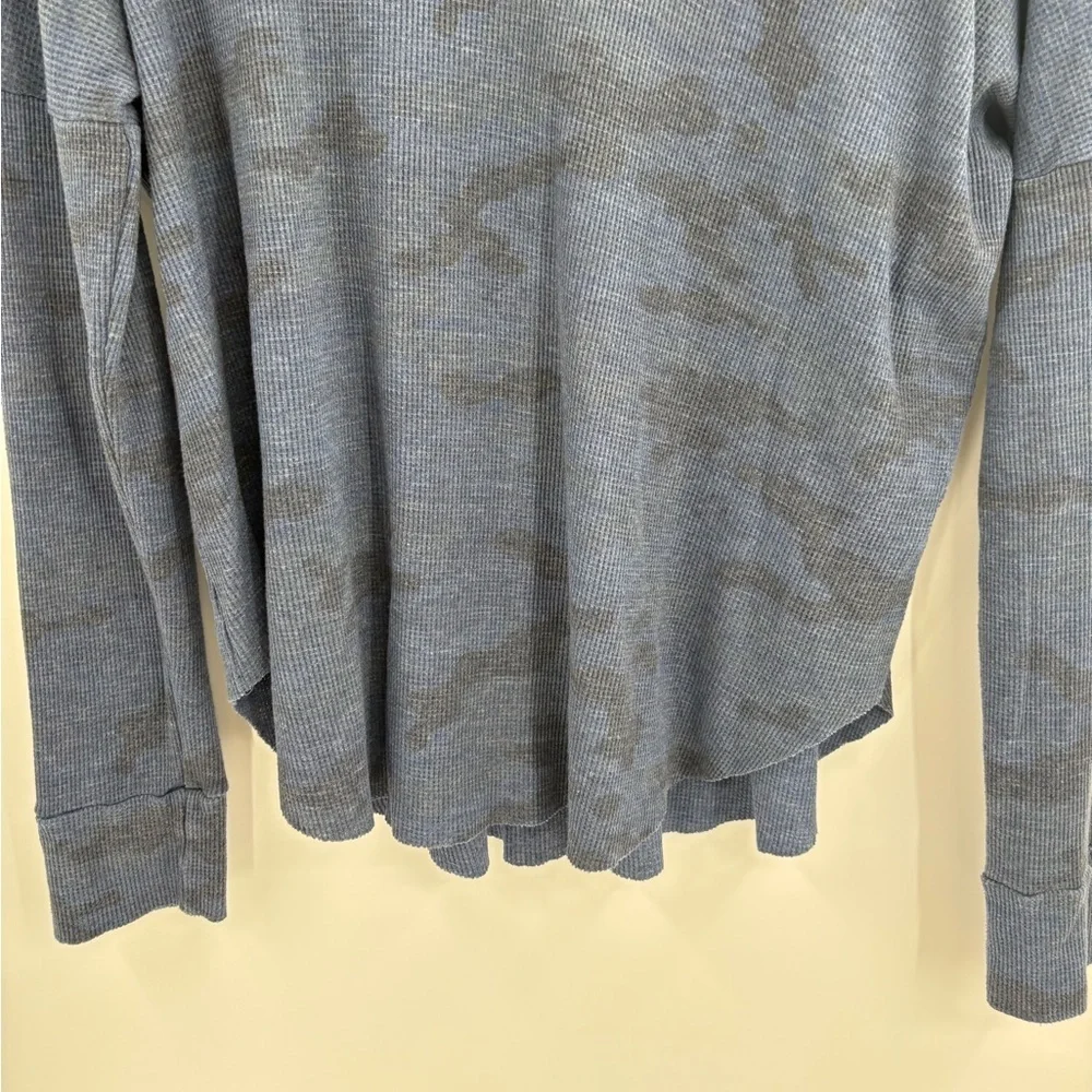 Michael Stars Blue Evereve Marcy Camo Print Thermal Tunic Top Womens Medium